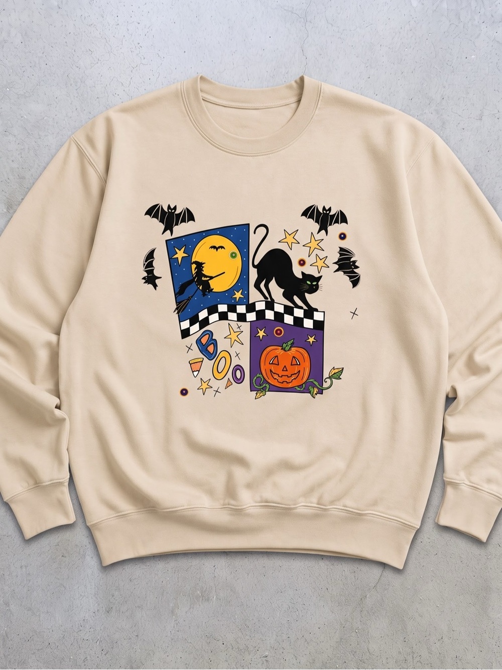Sand Crewneck Sweatshirt with Halloween
Cat & Pumpkin Graphic